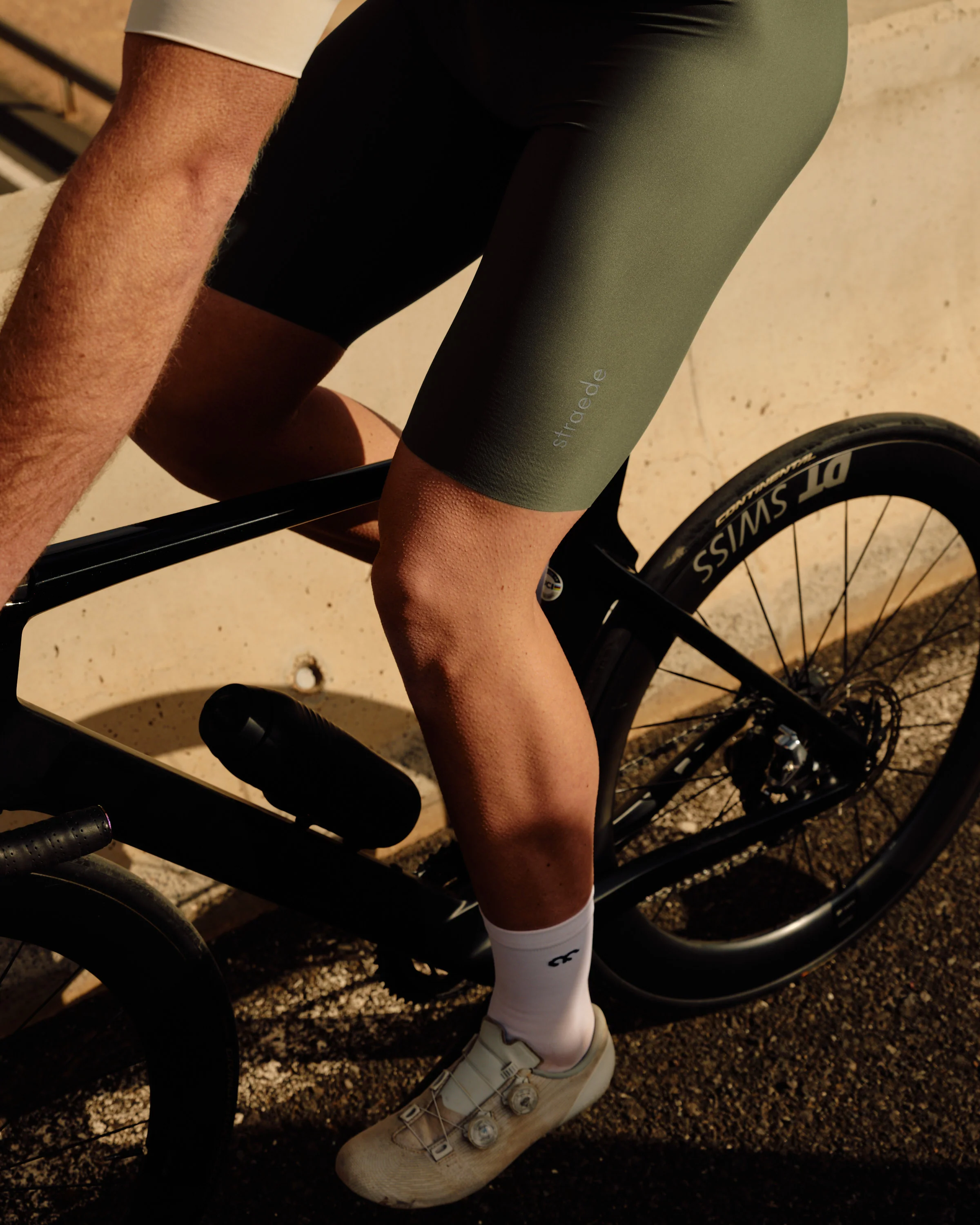 Aero Bib Shorts Men - Image 29