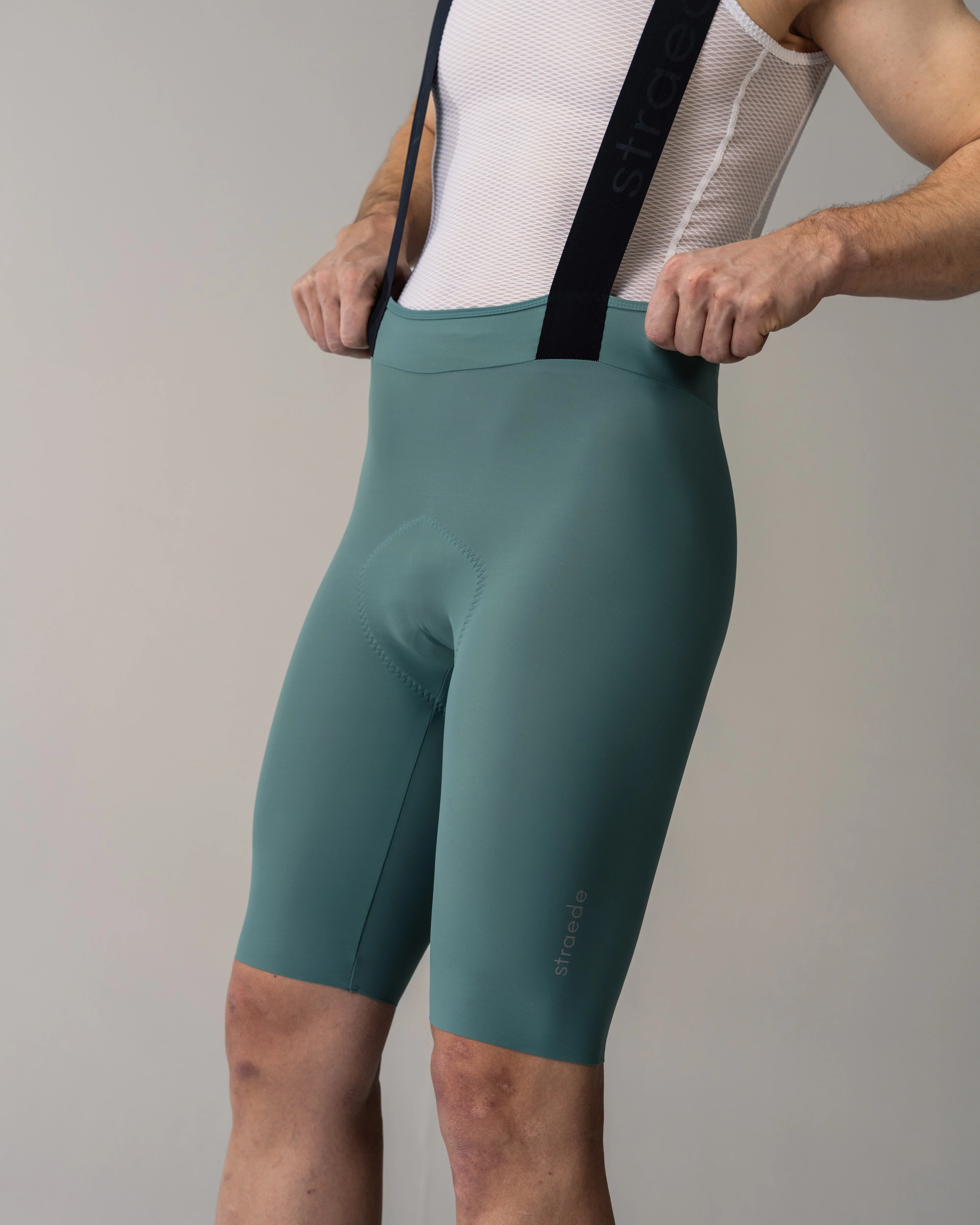 Aero Endurance Bib Shorts Men - Image 14