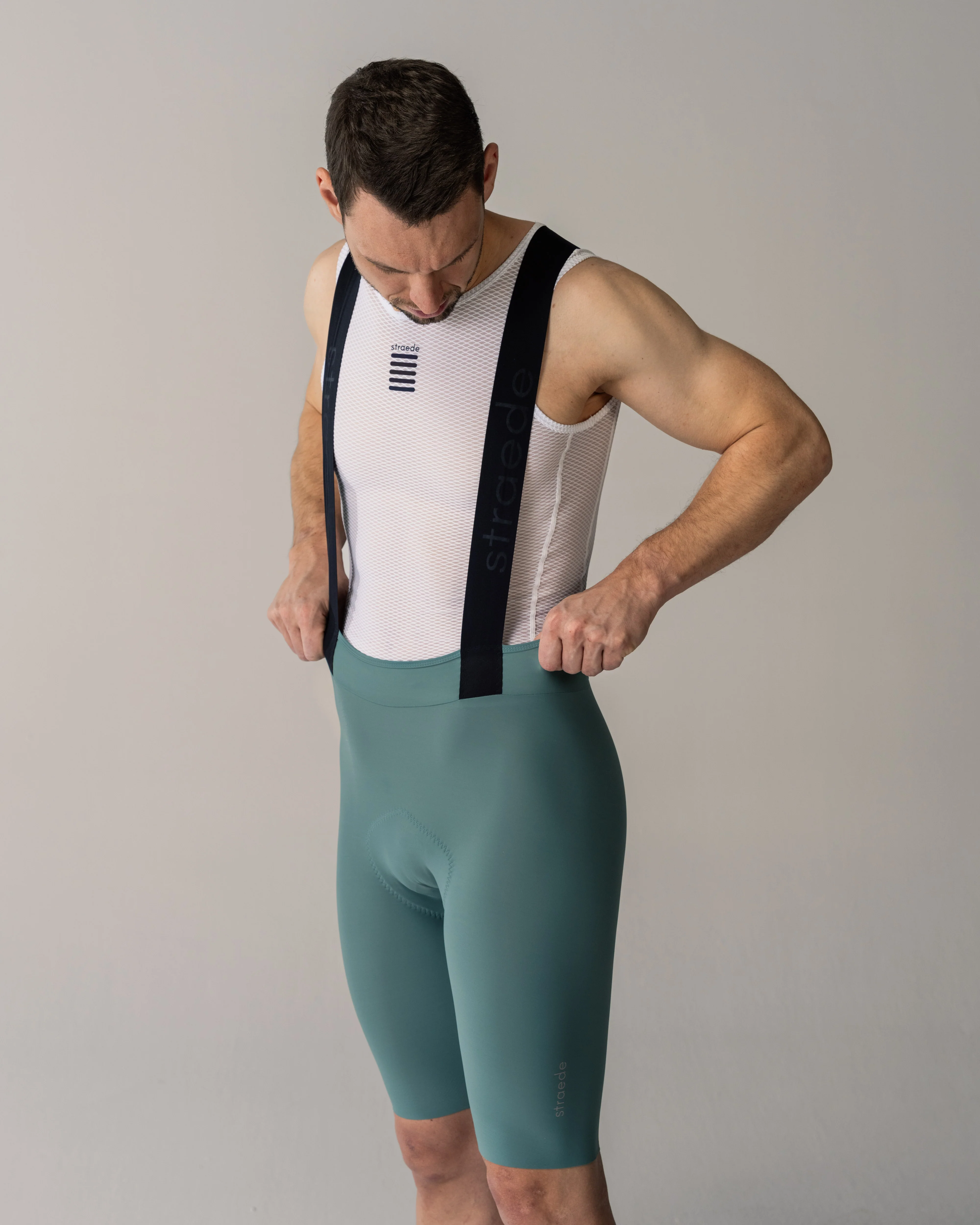 Aero Endurance Bib Shorts Men - Image 9