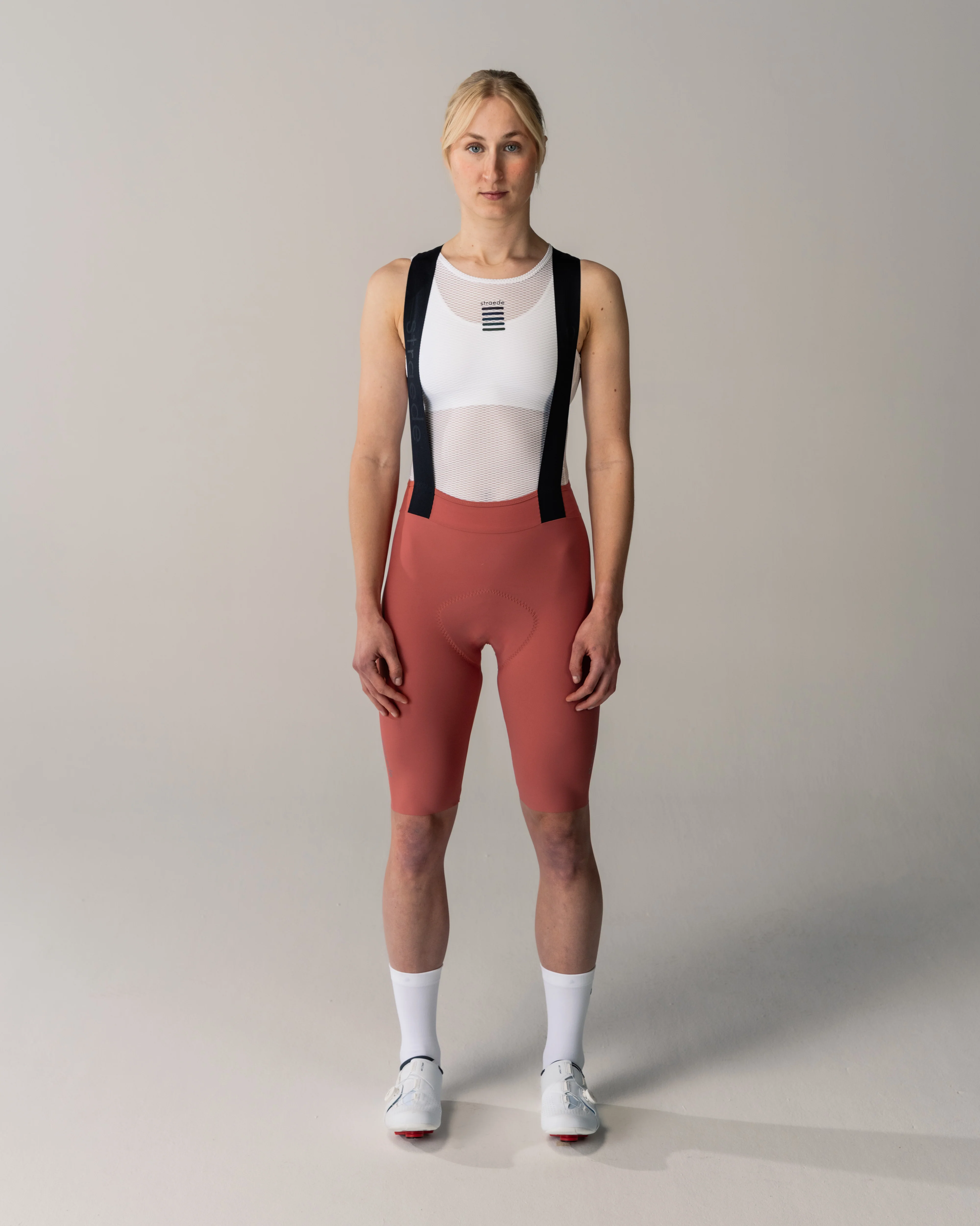 Aero Endurance Bib Shorts Women - Image 4