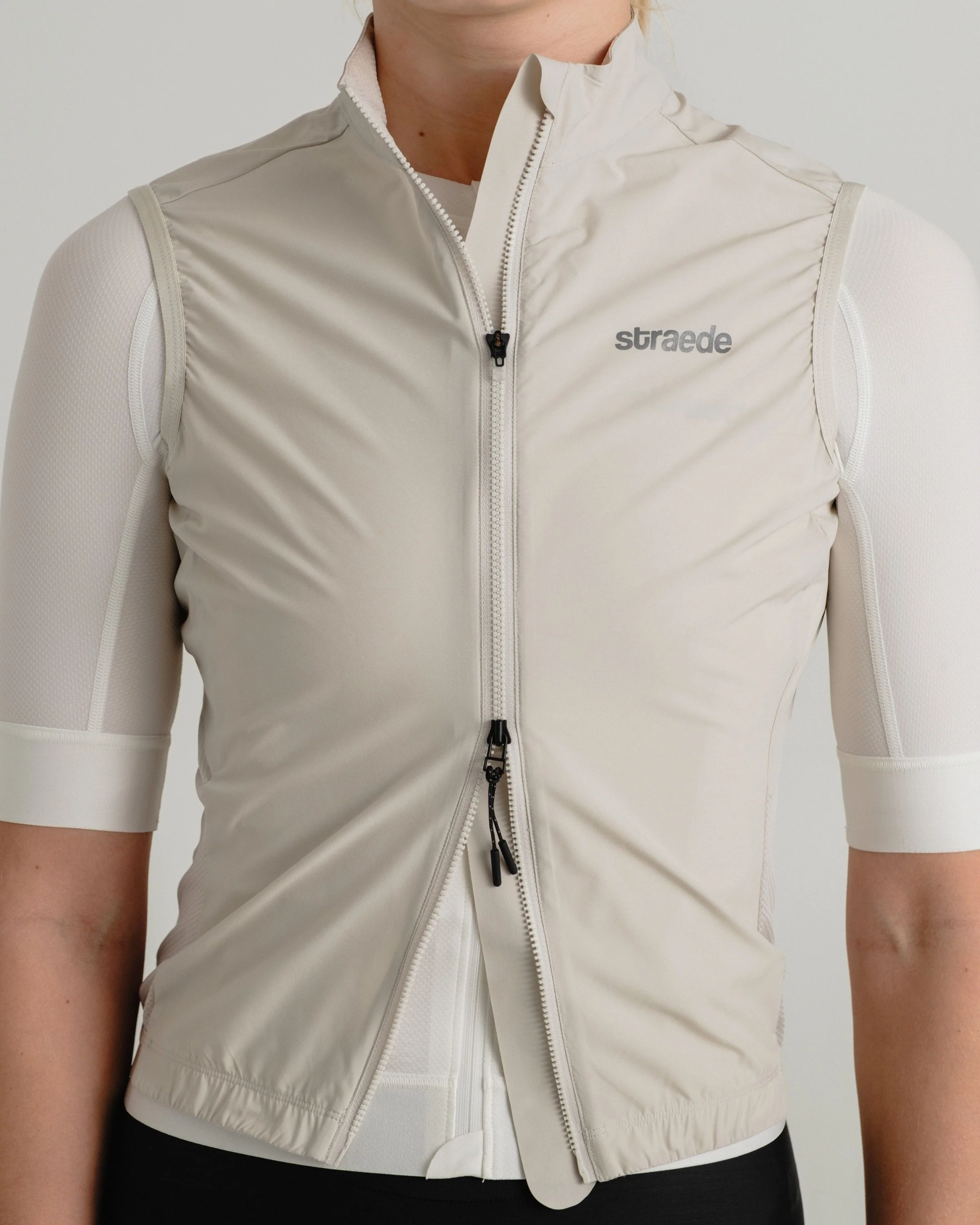 Aero Vest Women - Image 15
