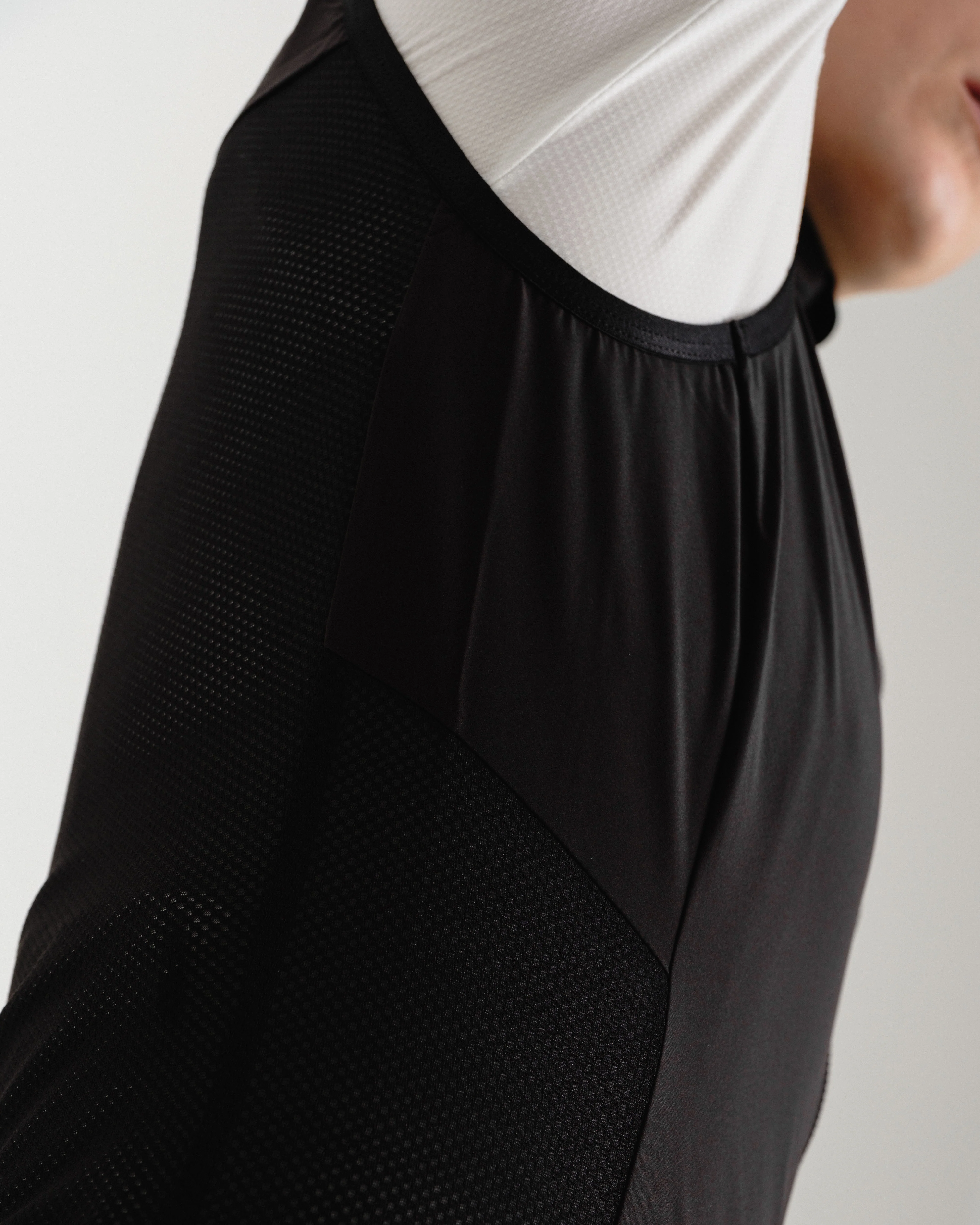 Aero Vest Women - Image 7