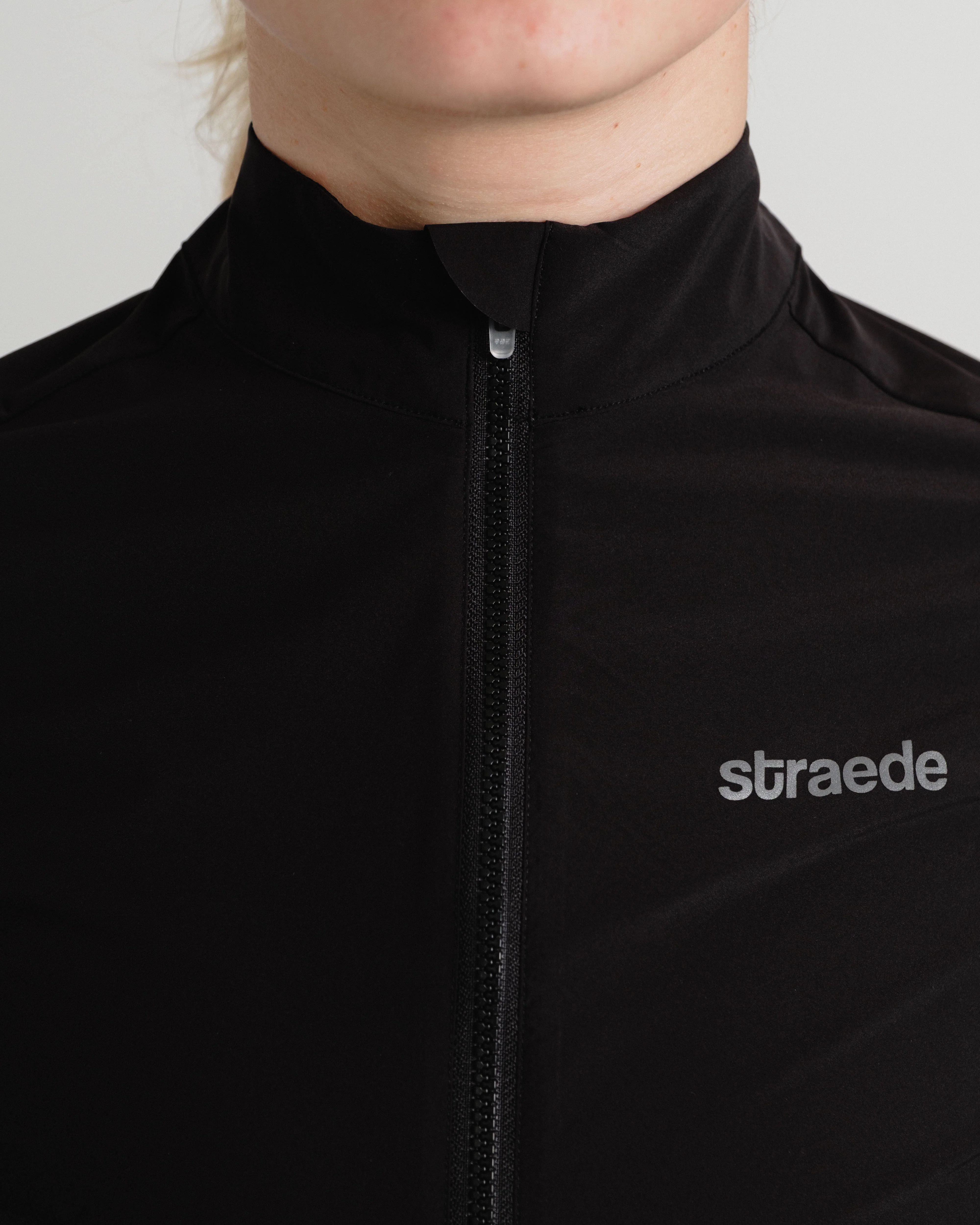 Aero Vest Women - Image 9
