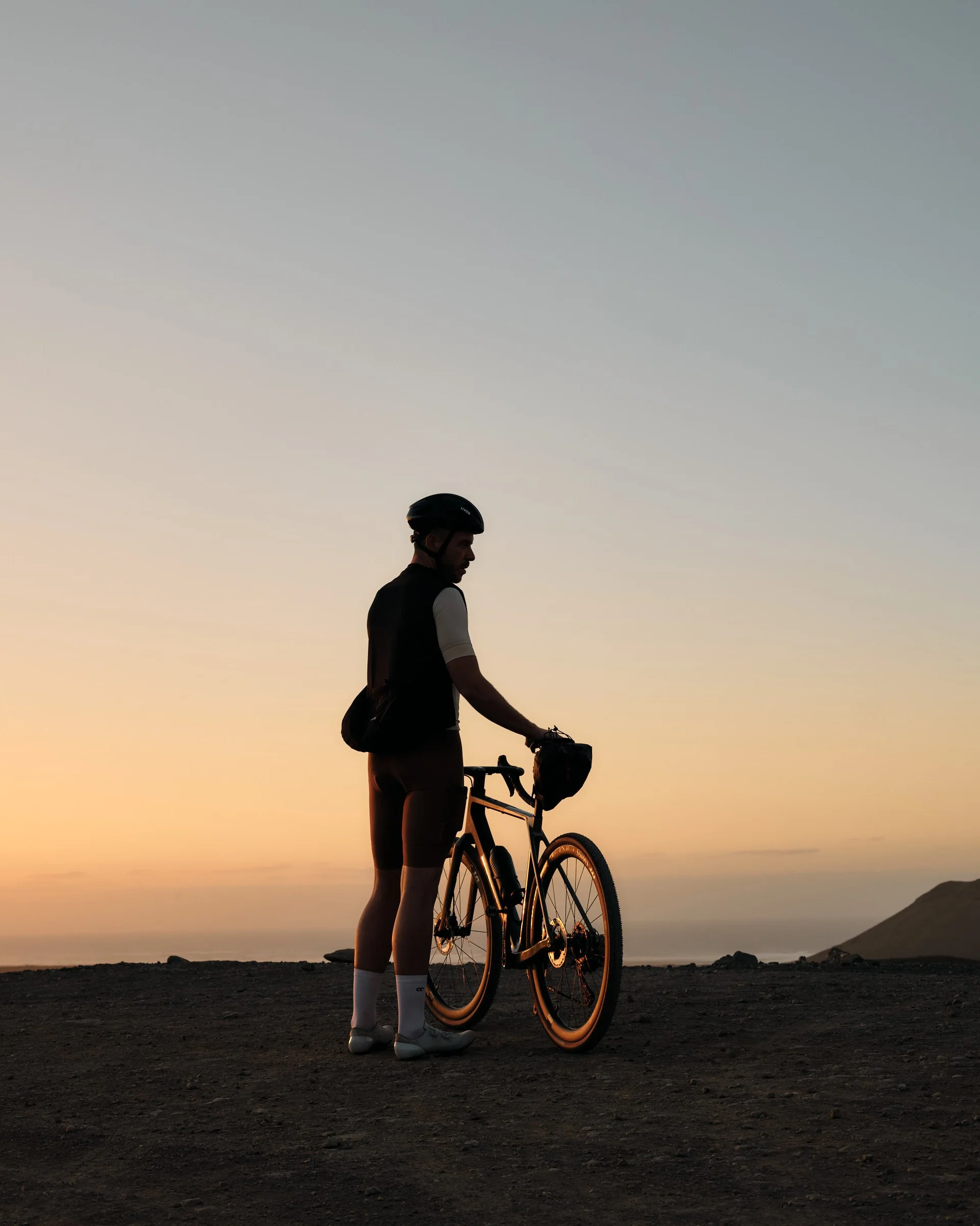 Cargo Bib Shorts Men - Image 21