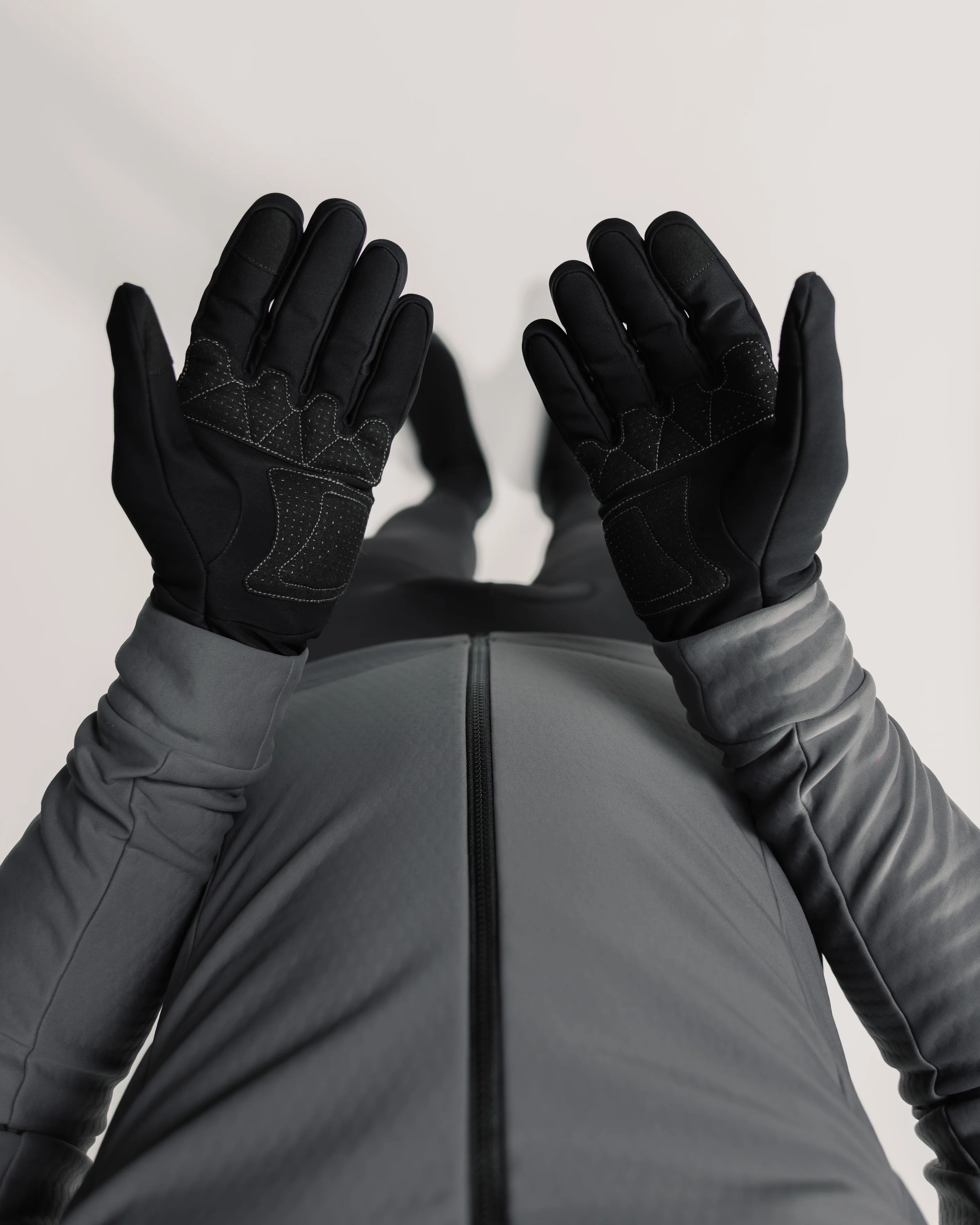 Gloves - Image 7