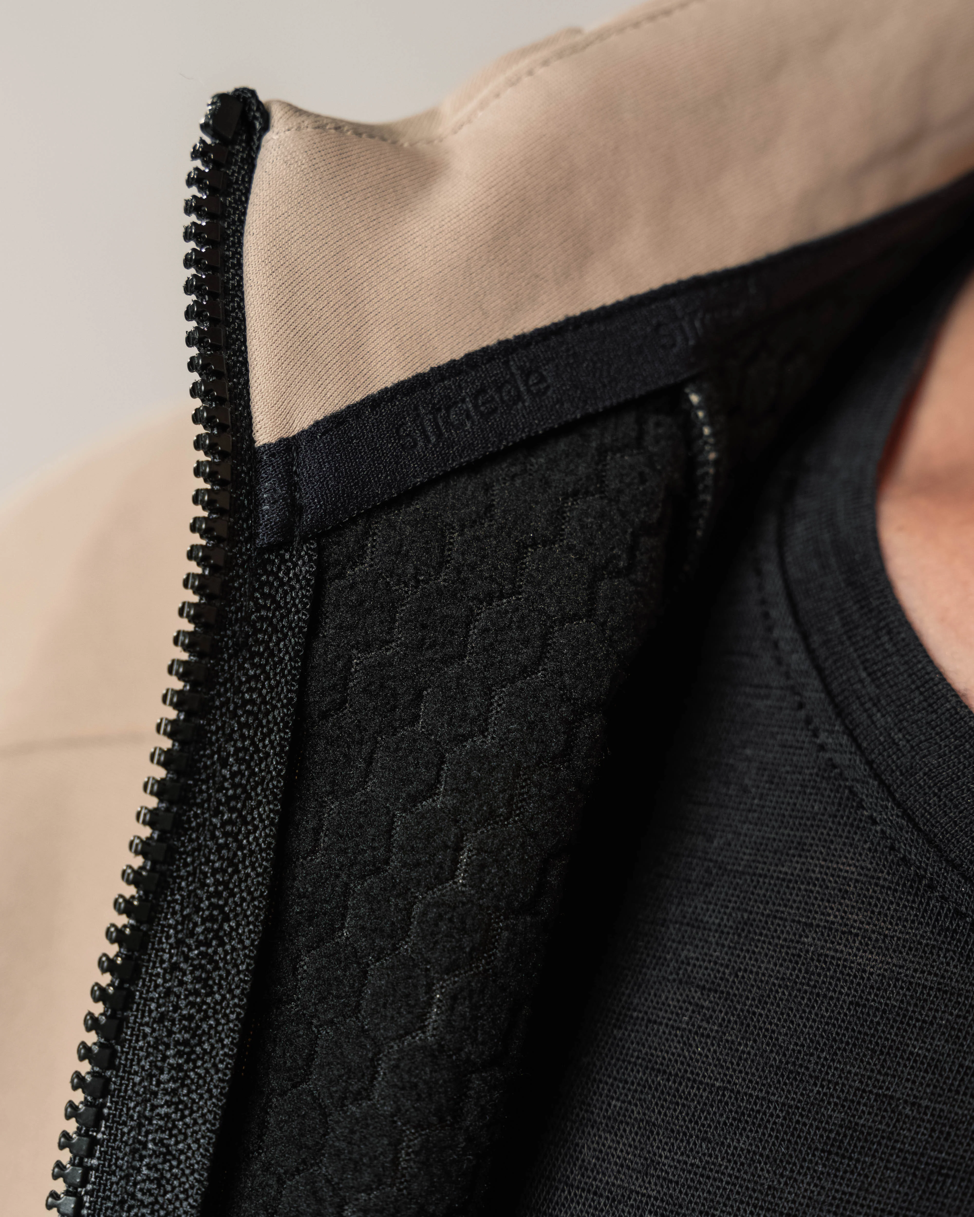Aerlig Winter Jacket Women - Image 22