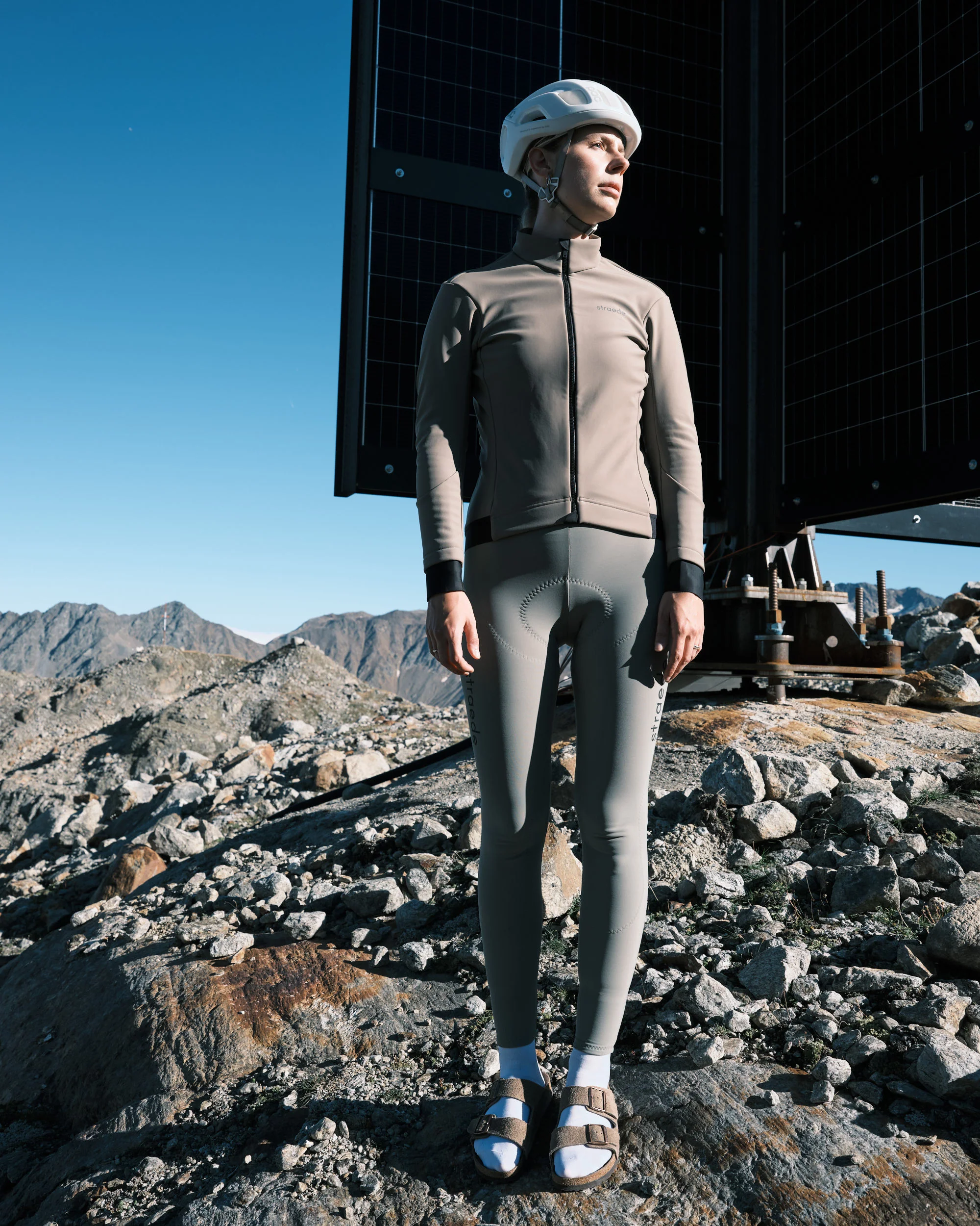 Kaern Winter Jacket Women - Image 10