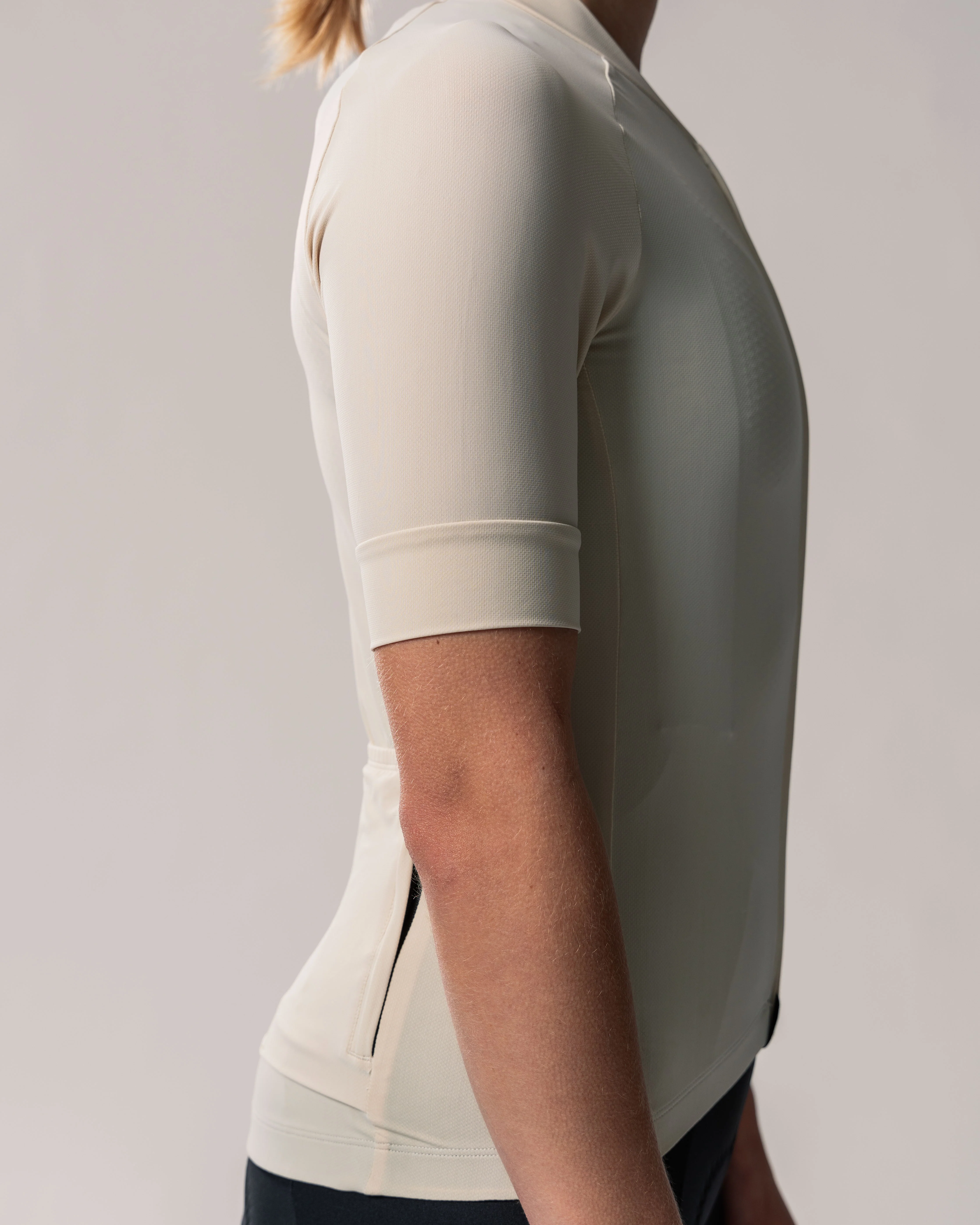 Kaern Jersey Women 2025 - Image 5