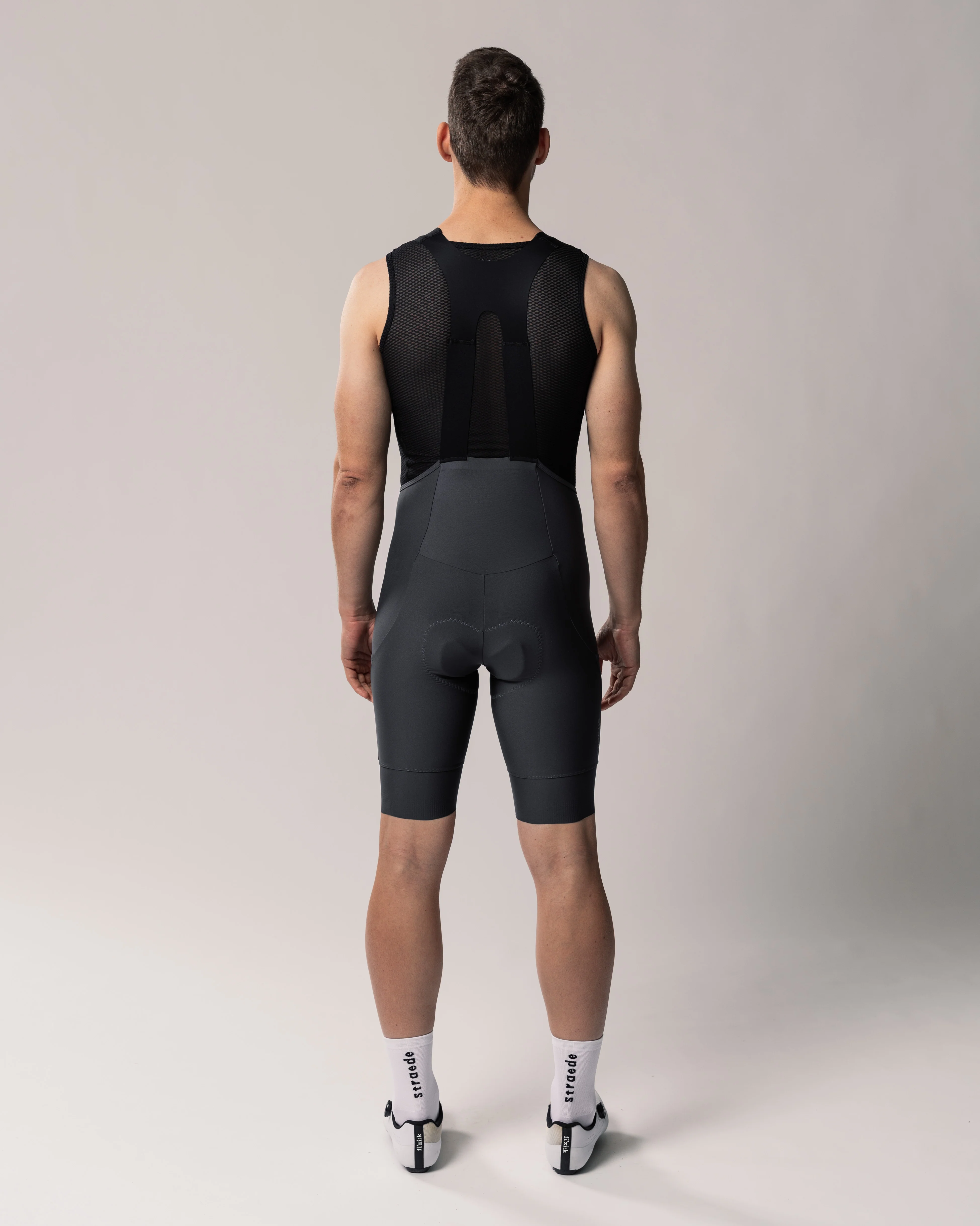 Cargo Bib Shorts Men - Image 12