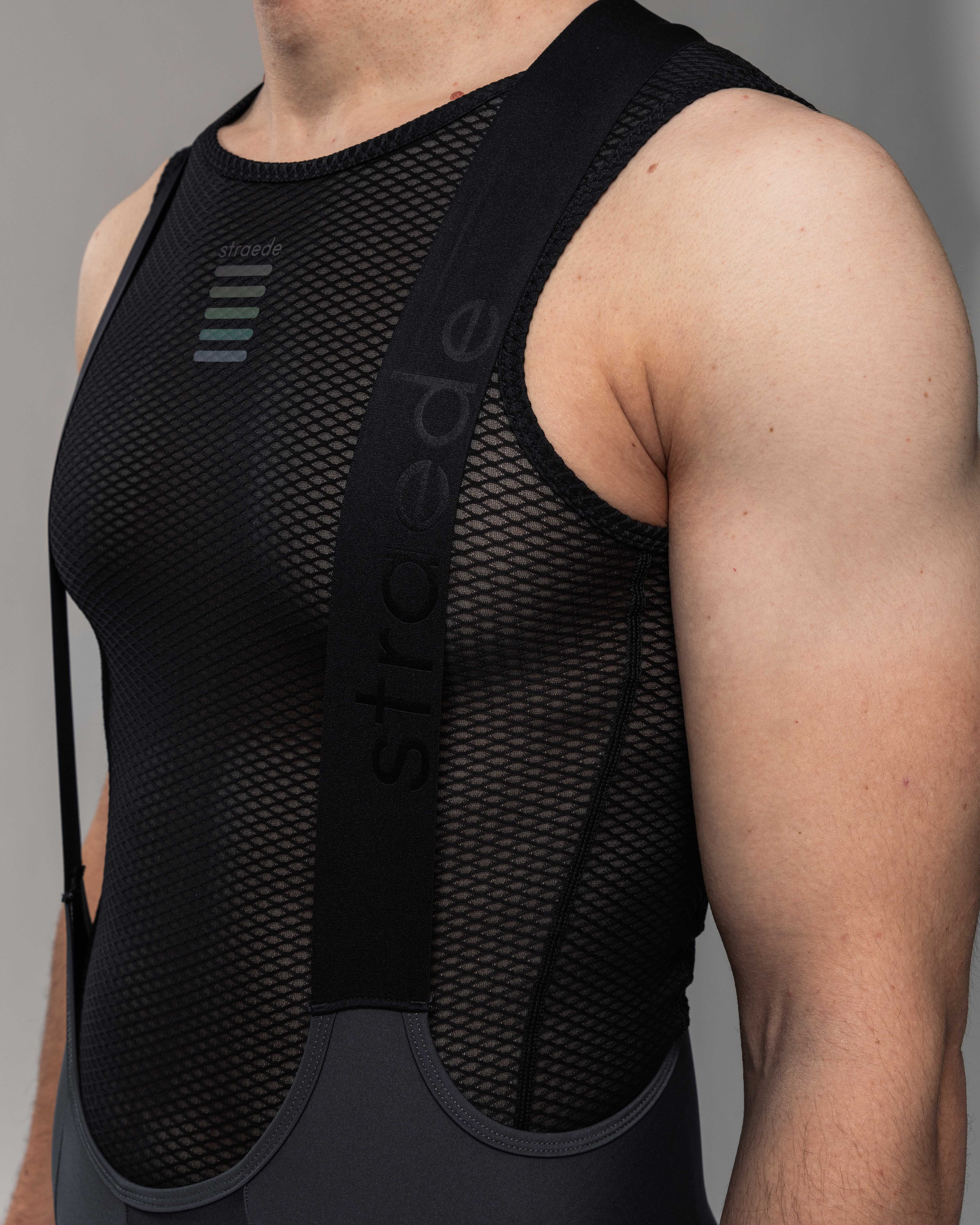 Cargo Bib Shorts Men - Image 14