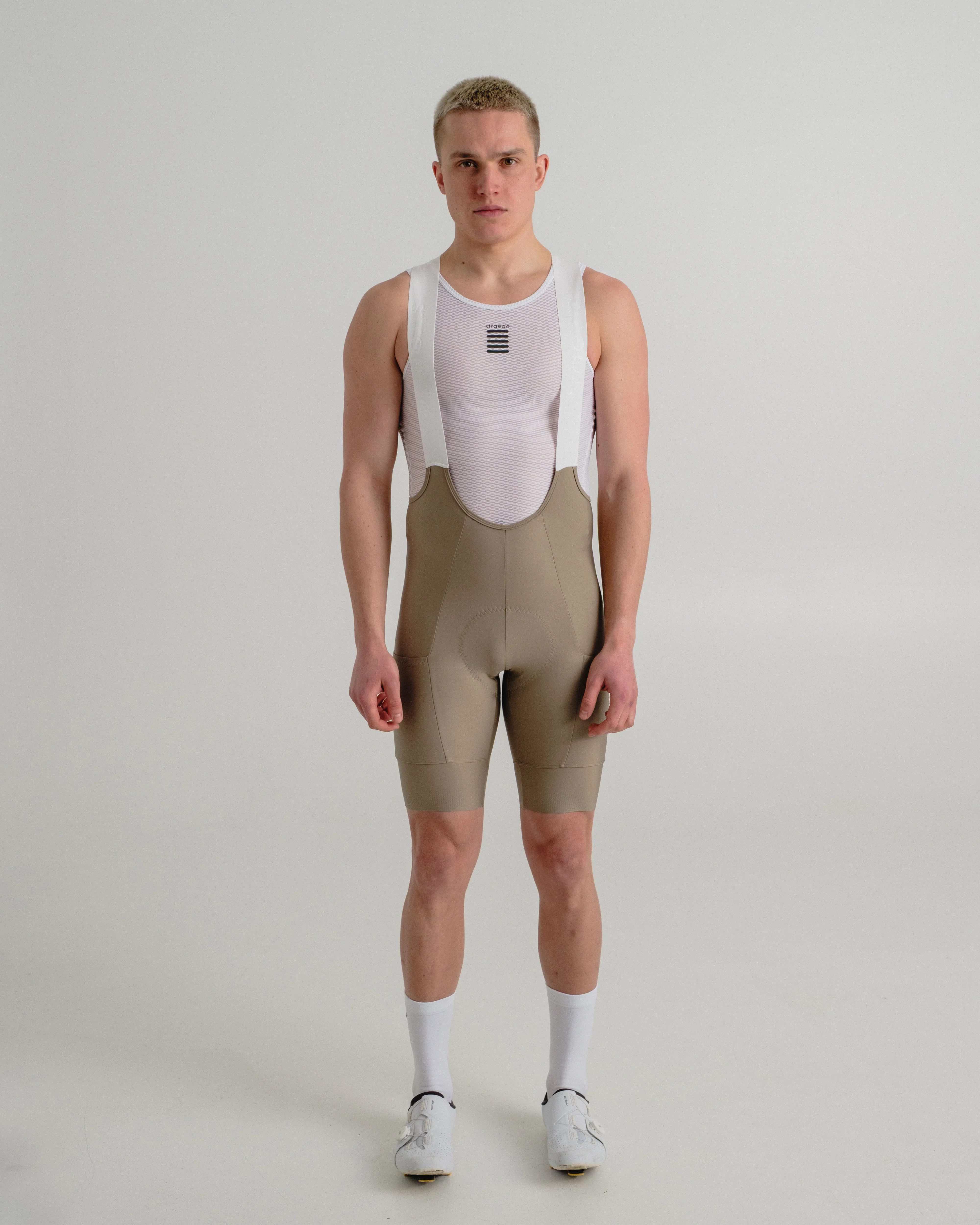 Cargo Bib Shorts Men - Image 22