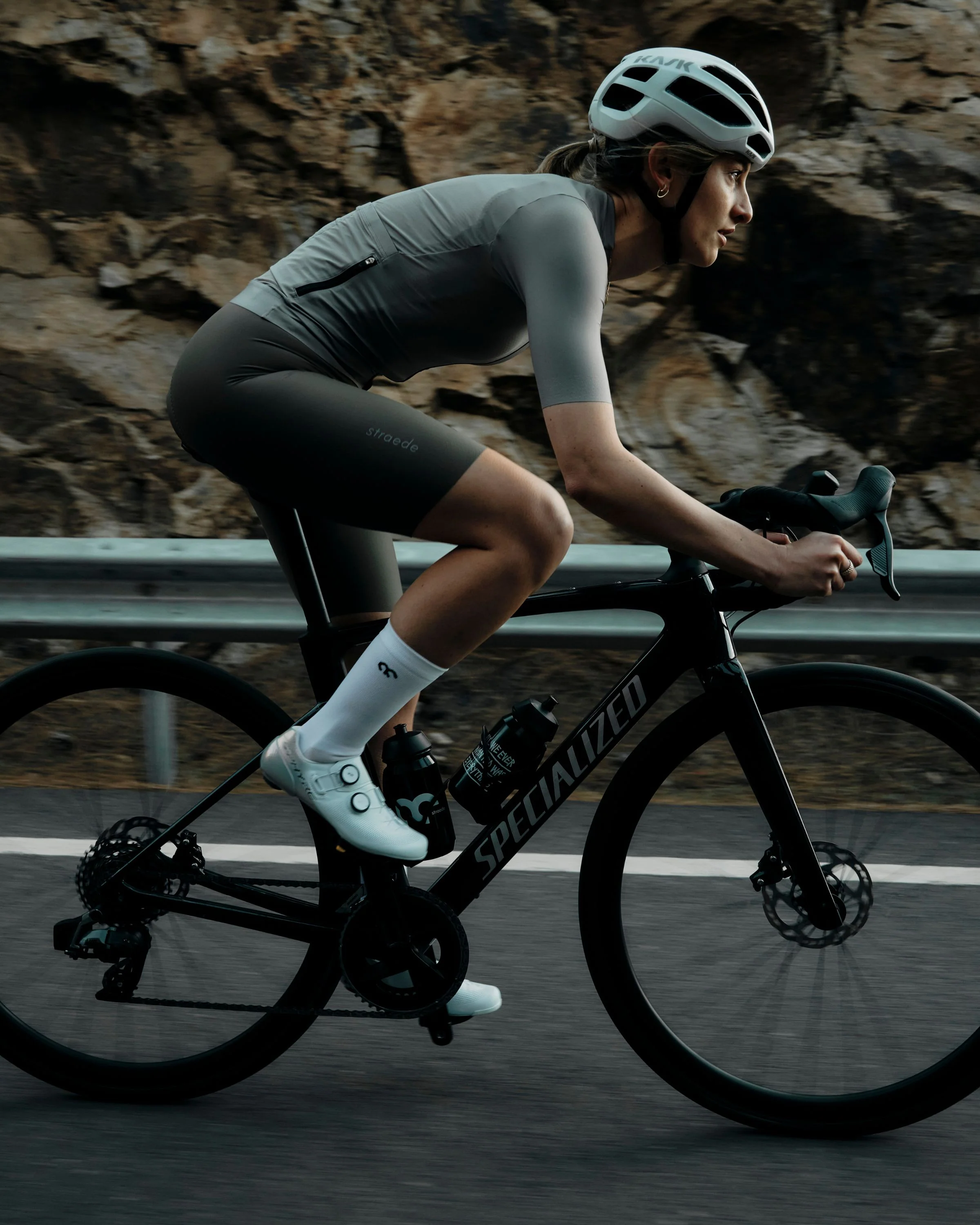 Aero Bib Shorts Women - Image 46