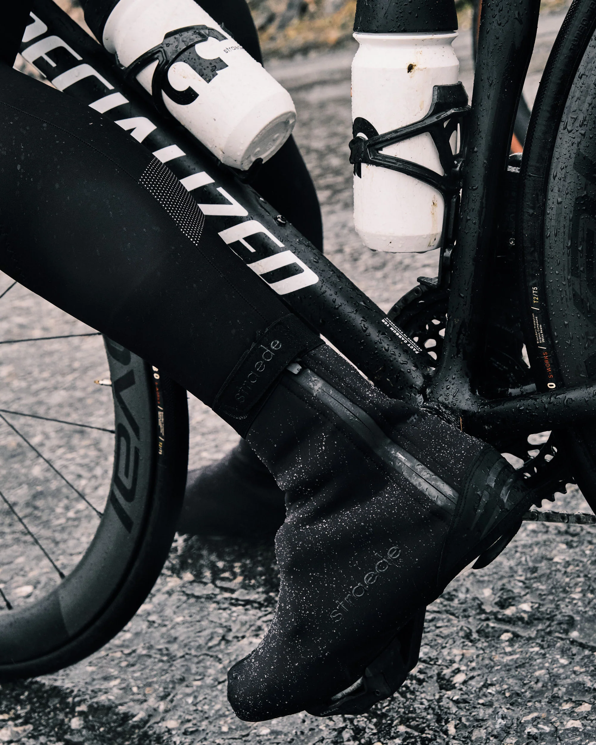 Overshoes - Image 10